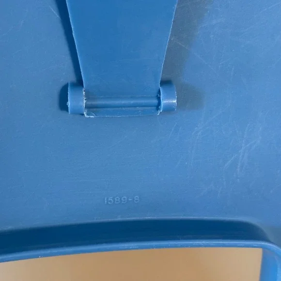 Vintage Tupperware Store N Pour Cereal Keeper Blue Flip Top Pour Clear Container - Picture 3 of 10